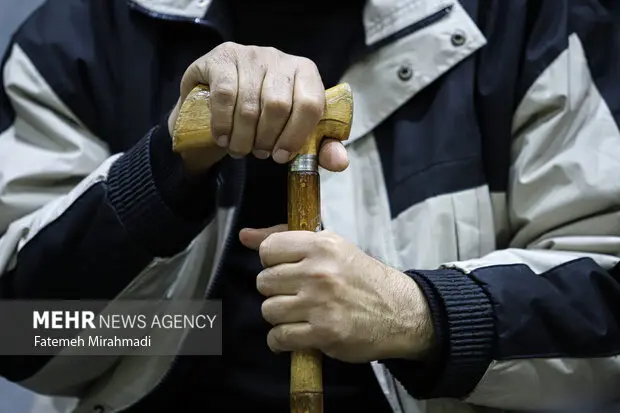 اعتراض بازنشستگان بالا گرفت/ حقوق فروردین بازنشستگان چه زمانی پرداخت می‌شود؟

