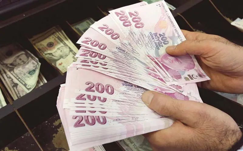 سقوط لیر باعث رونق گردشگری ترکیه شد