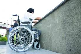 نکاتی که باید درباره برخورد با فرد دارای معلولیت بدانیم
