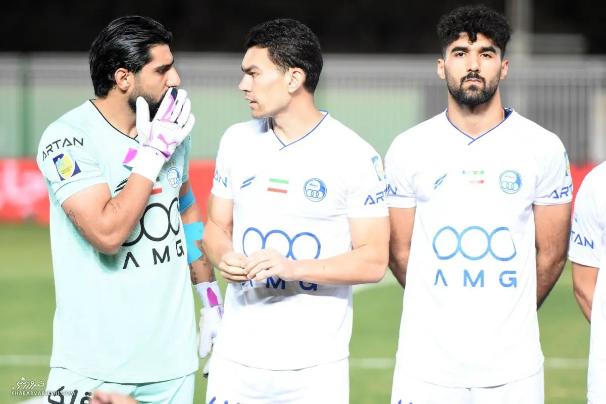 هشدار استقلال به رستم آشورماتف