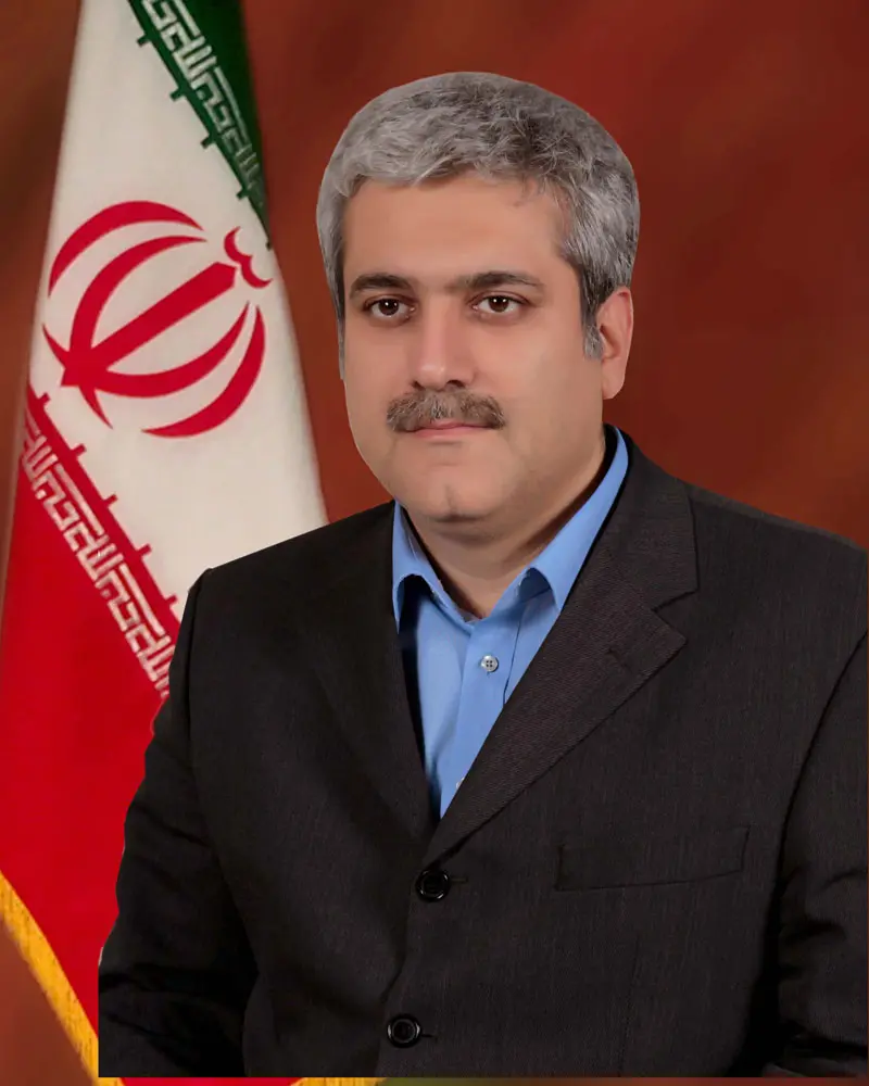 زندگینامه : سورنا ستاری