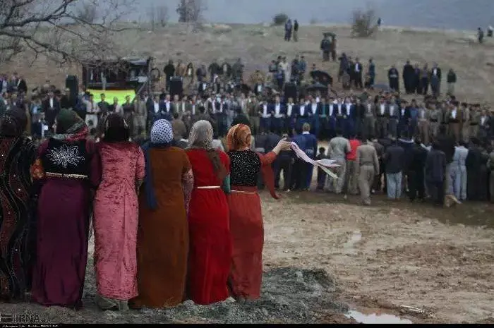 جشن نوروز در روستای چشمیدر استان کردستان+فیلم
