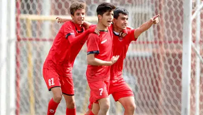 گاف بزرگ هیات فوتبال تهران / بازی پرسپولیس لغو شد!