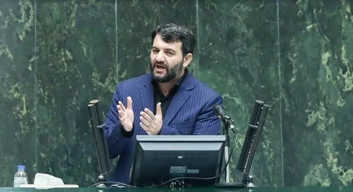 نسل‌کشی مدیریتی | وزیر کار: 350 مدیر برکنار کردم | 650 نفر دیگر را نیز برکنار خواهم کرد