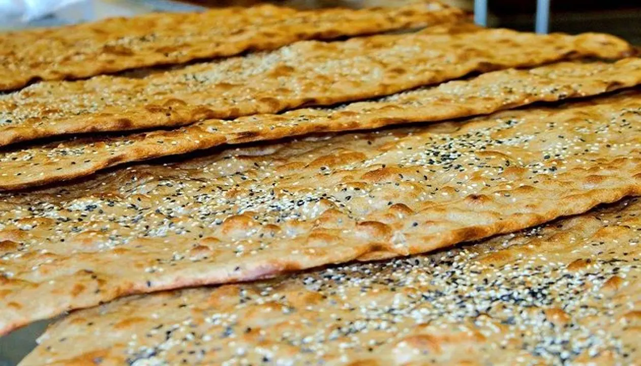 مرحله دوم اجرای طرح هوشمندسازی یارانه آرد و نان در راه است/ آیا نان گران می شود؟