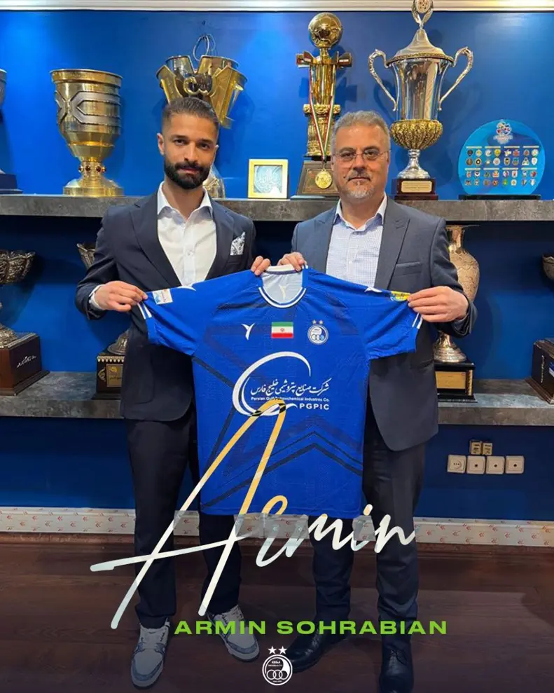 استقلال بازیکن مورد علاقه نکونام را خرید