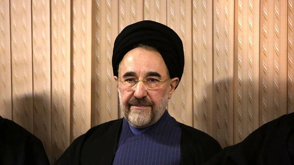 ماجرای تذکر رهبر انقلاب به سید محمد خاتمی