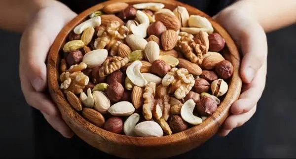 بهترین مغزها برای درمان کم کاری تیروئید

