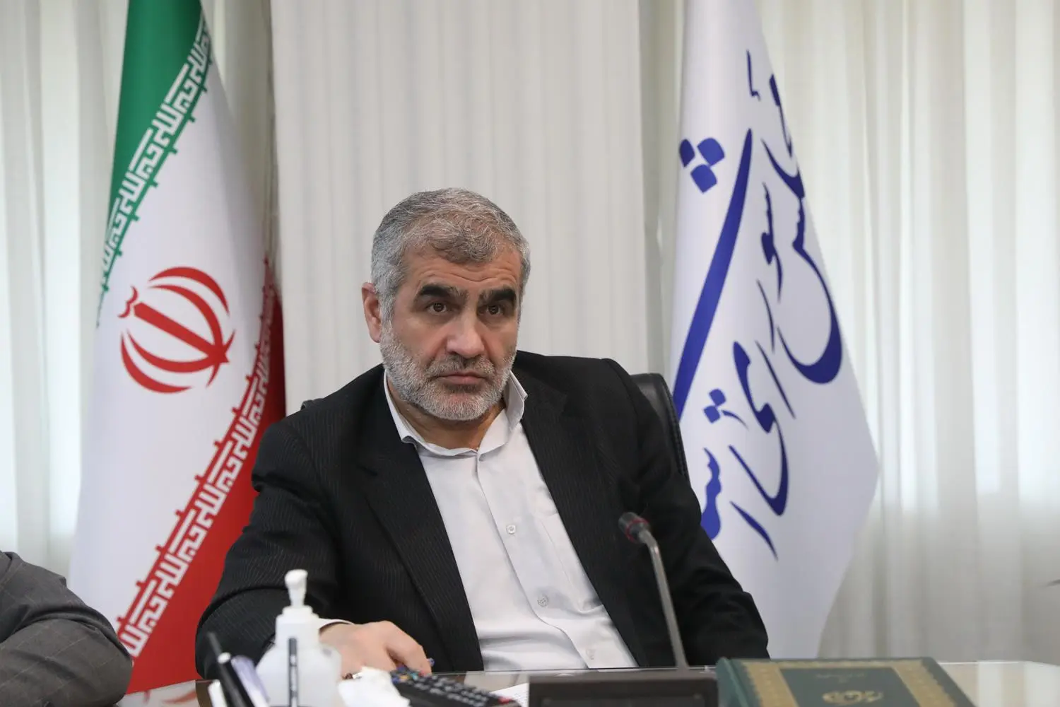 چرا نیکزاد از نایب رییسی مجلس حذف شد؟