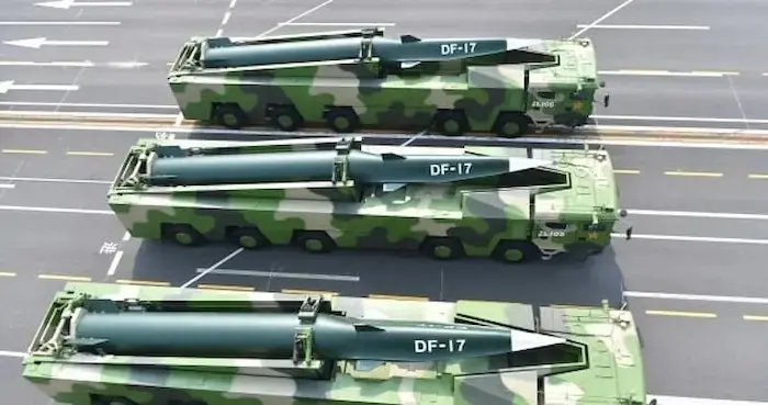 موشک‌های بالستیک چینی به تهران رسیدند

