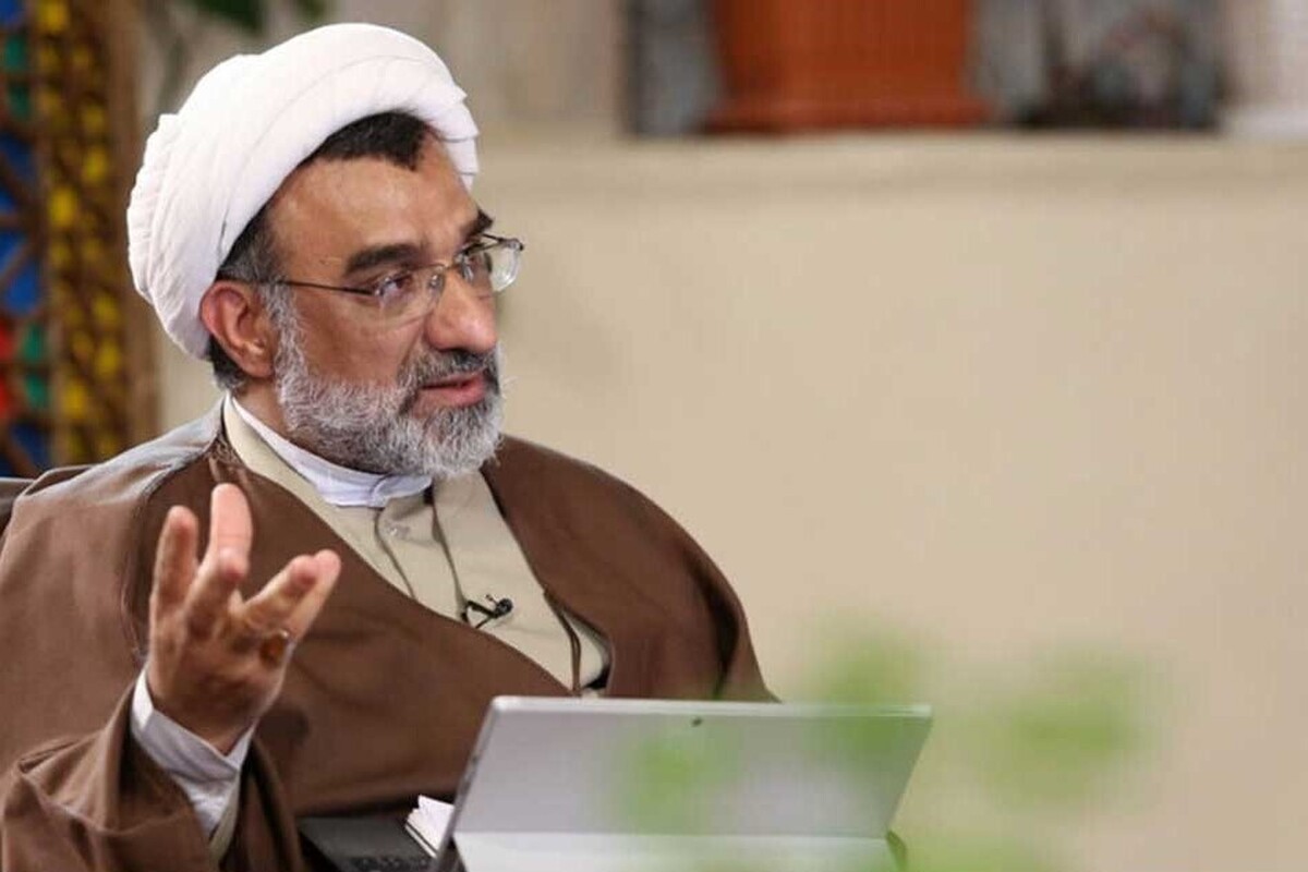 خسروپناه: نمی توانیم برای آوازخواندن یک خانم در جمع آقایان مجوز بدهیم