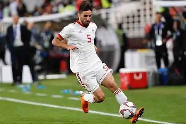 شماره اسطوره پرسپولیس بر تن میلاد محمدی

