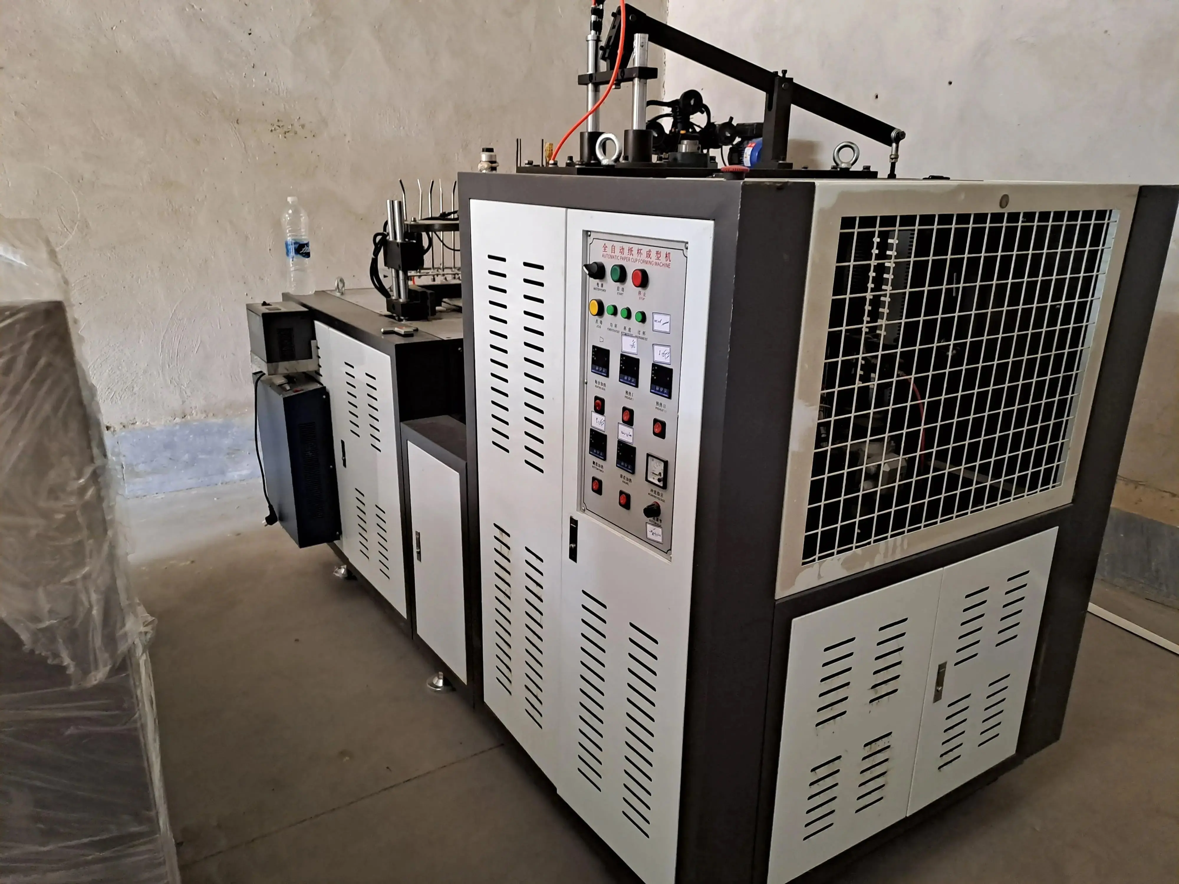 افزایش قیمت دستگاه لیوان کاغذی صنعتی در ۱۴۰۳