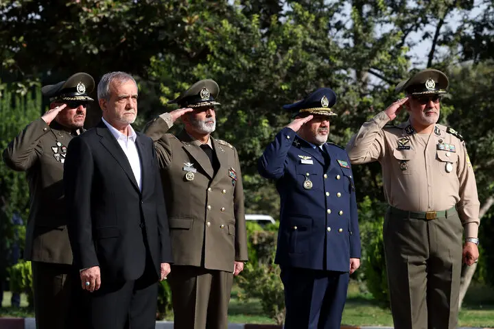 چه کسانی جایگزین فرماندهان  نظامی شهیدشدند؟

