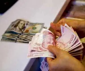لیر در بازار تهران باز هم عقب نشست