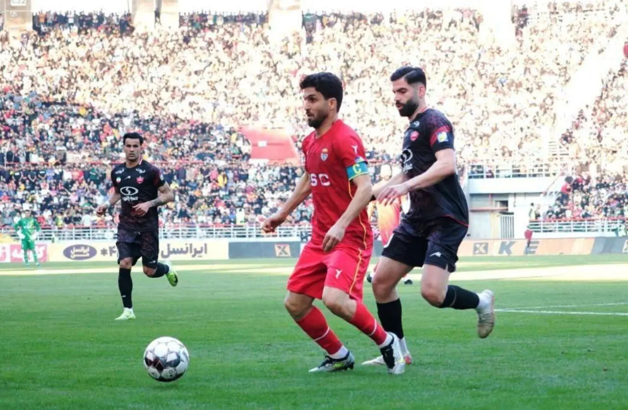 غیبت ناگهانی دو ستاره پرسپولیس مقابل چادرملو!

