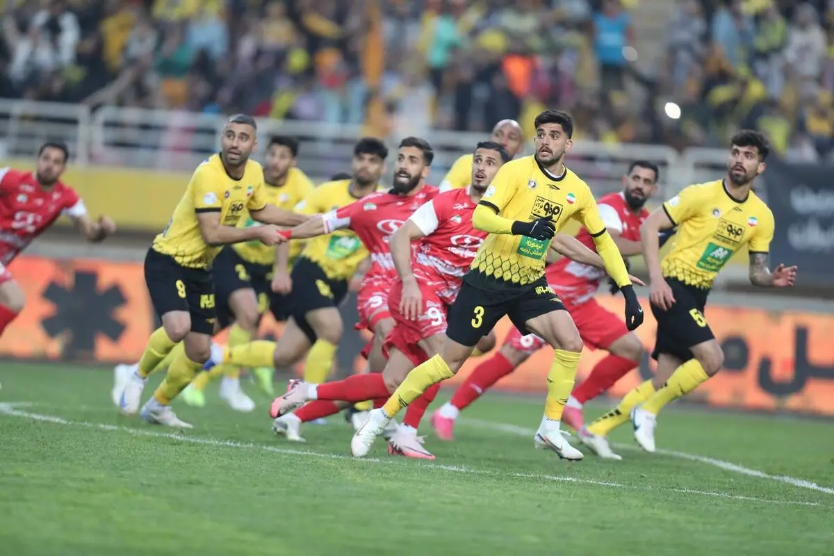 طلسم سرخ‌ها برابر سپاهان شکسته نشد/ پرسپولیس حذف شد
