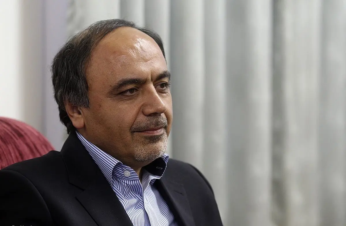هشدار مشاور روحانی : کشور زیر سایه جنگ قرار گرفته است