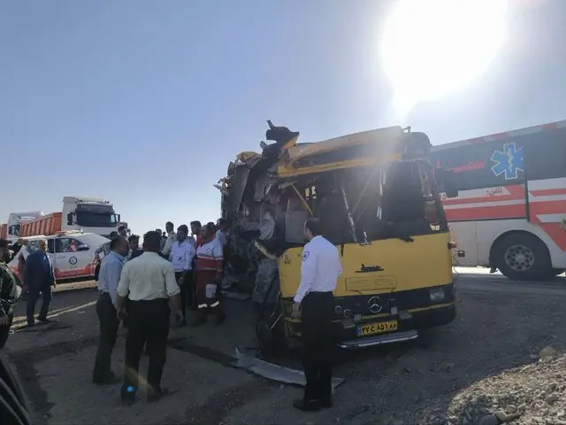 تصادف مرگبار اتوبوس دانشجویان در جاده سمنان