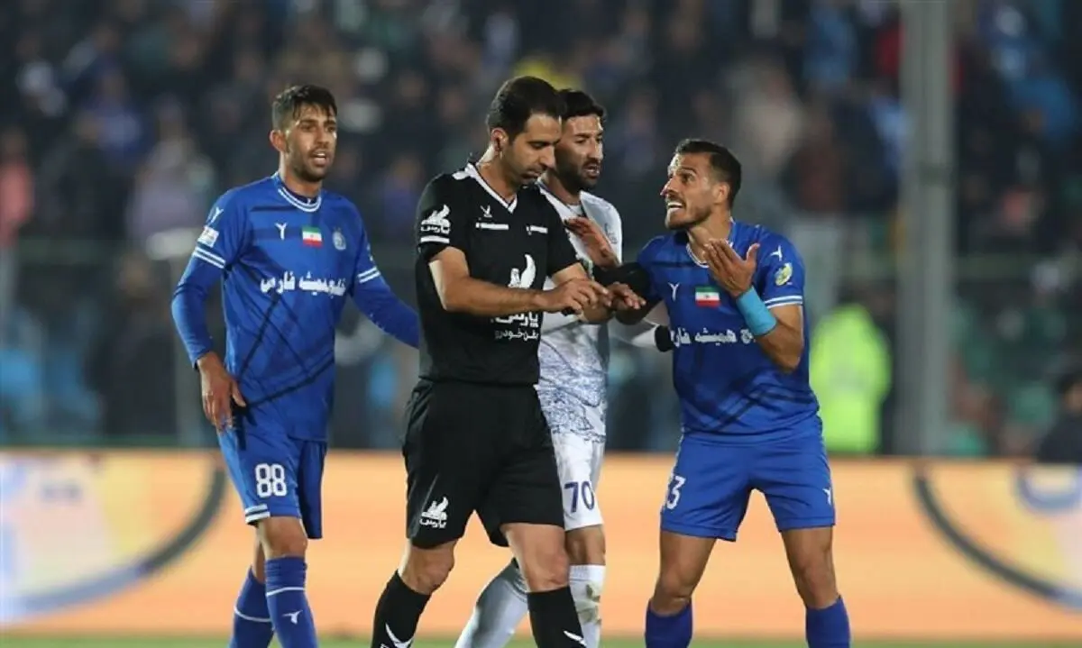 محرومیت یکساله داور VAR فقط چهار ماه دوام داشت!