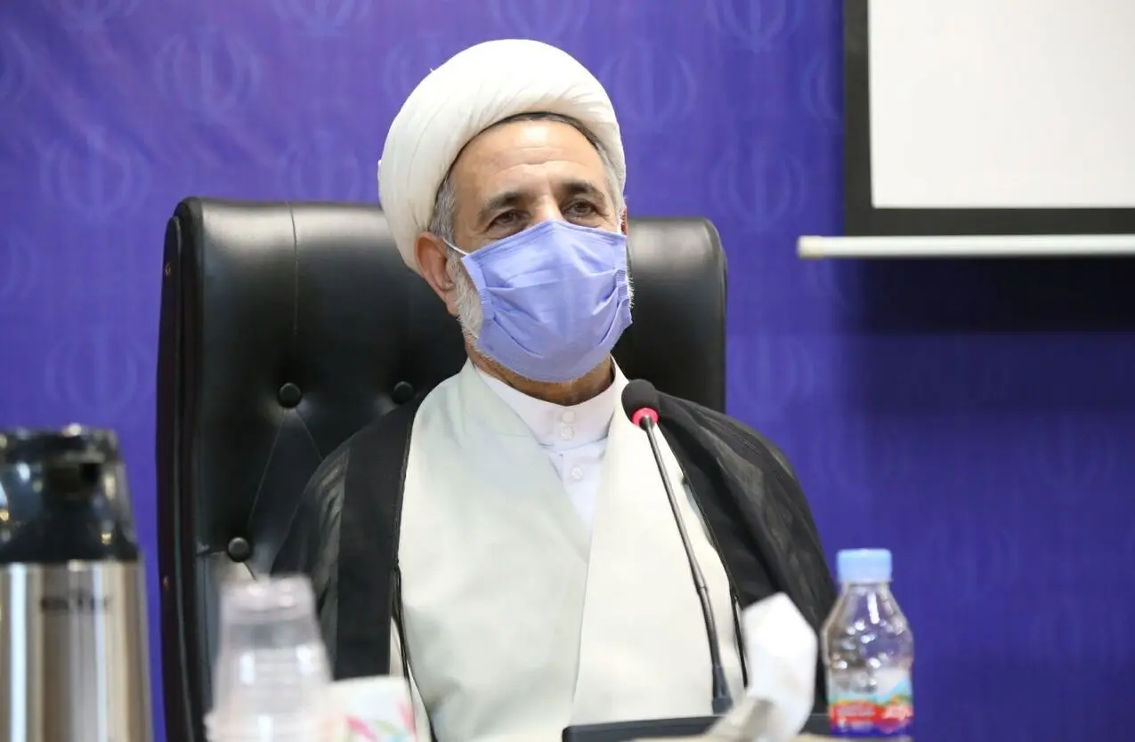 منتقد جنجالی روحانی و ظریف از قالیباف و  رئیسی انتقاد کرد | تکلیف رتبه بندی معلمان و حقوق بازنشستگان نعلوم نیست