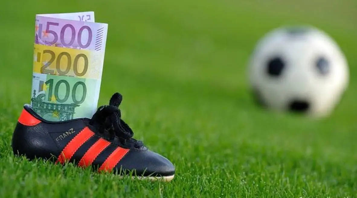 رسوایی بزرگ + فوتبالیست لژیونر هکر از آب در آمد 
