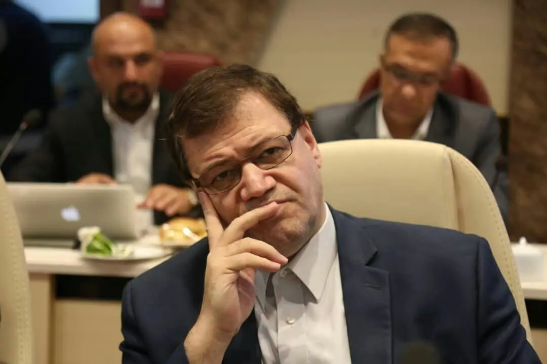  برادر لاریجانی از کانادا اخراج شد
