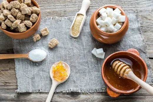 چطور بفهمیم مصرف قندمان بالاست؟

