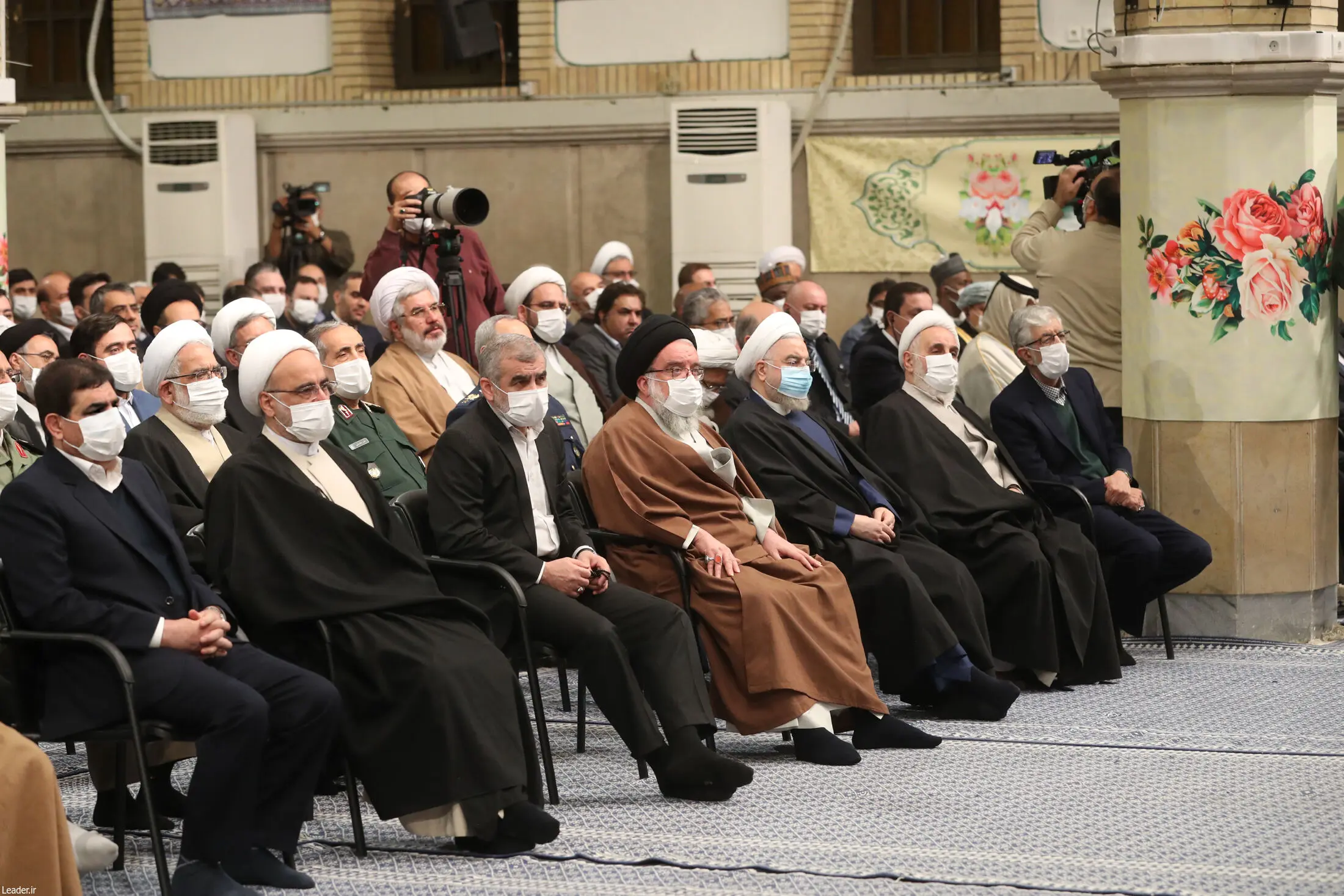 حضور دو رئیس مجلس سابق و حسن روحانی در دیدار رهبری / عکس
