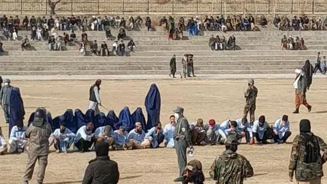 اقدام وحشیانه طالبان علیه ۵۰ زن و مرد 
