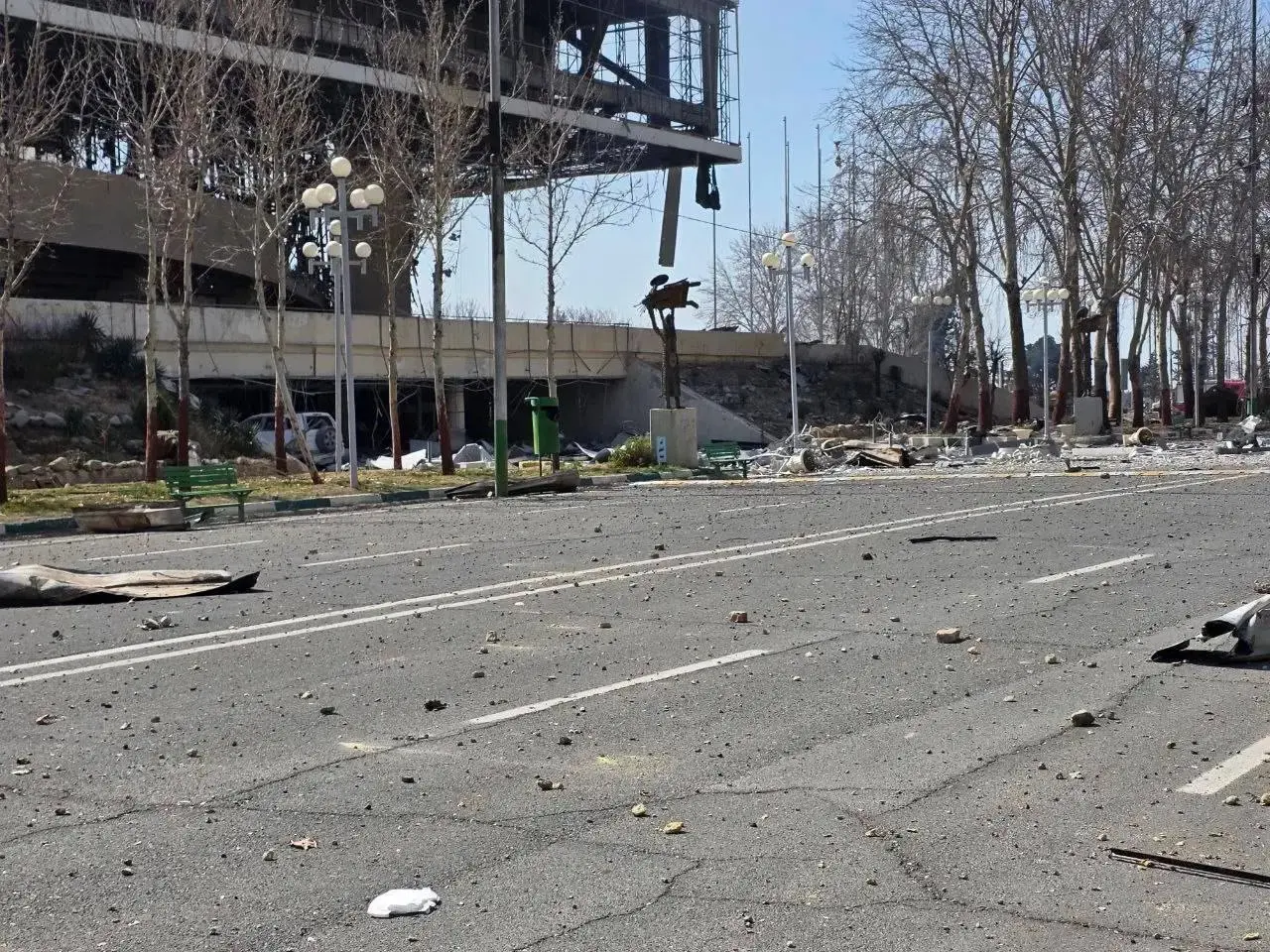 سالن دوازده هزار نفری ورزشگاه آزادی