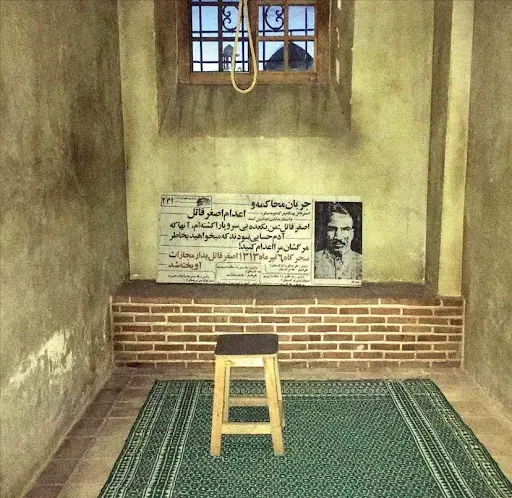  عکس سلول اصغر قاتل در زندان قصر

