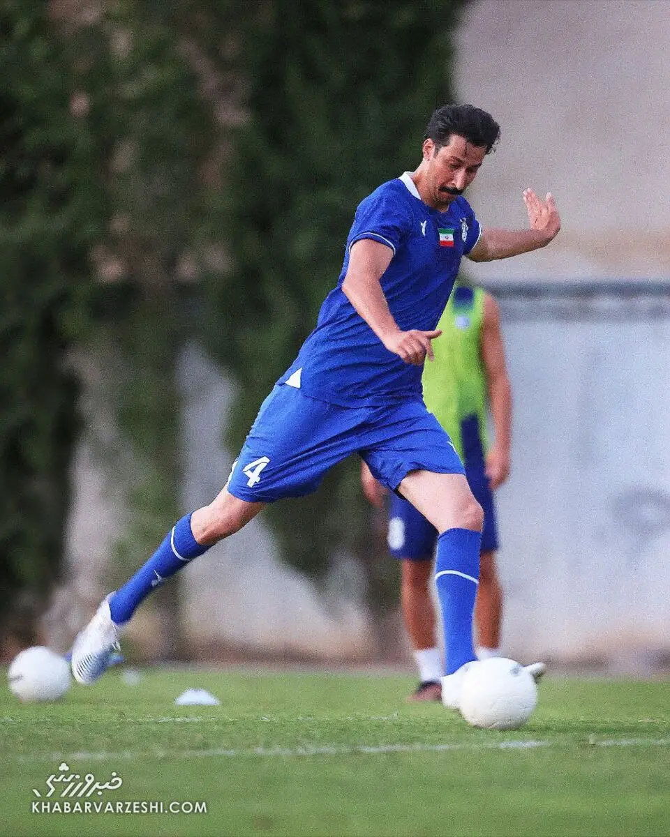 بهرام افشاری قبل بازی با الهلال قهر کرد و از ورزشگاه آزادی رفت