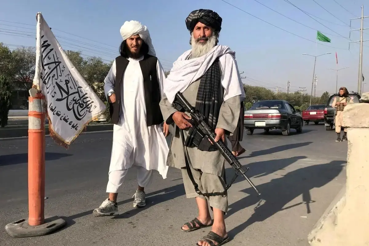 شکنجه عکاس ایرانی توسط طالبان در کنسولگری مشهد

