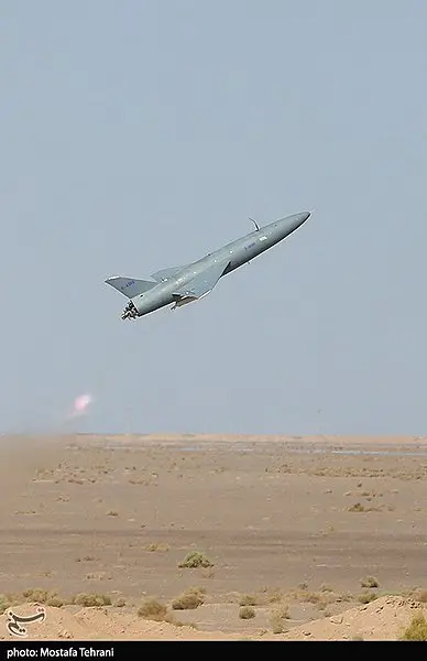 نمایش دوربردترین و تهاجمی ترین  پهپاد جهان درایران /هراس در اسرائیل 