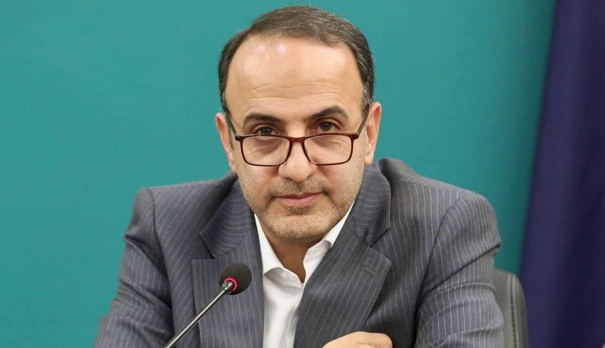 معاون وزیر ارشاد استعفا کرد
