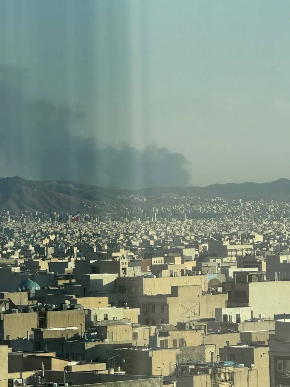 منشا دود سیاهِ  در آسمان تهران/فیلم
