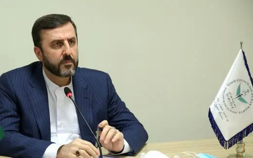 نامه غریب آبادی درباره موضوع آزار جنسی زنان زندانی