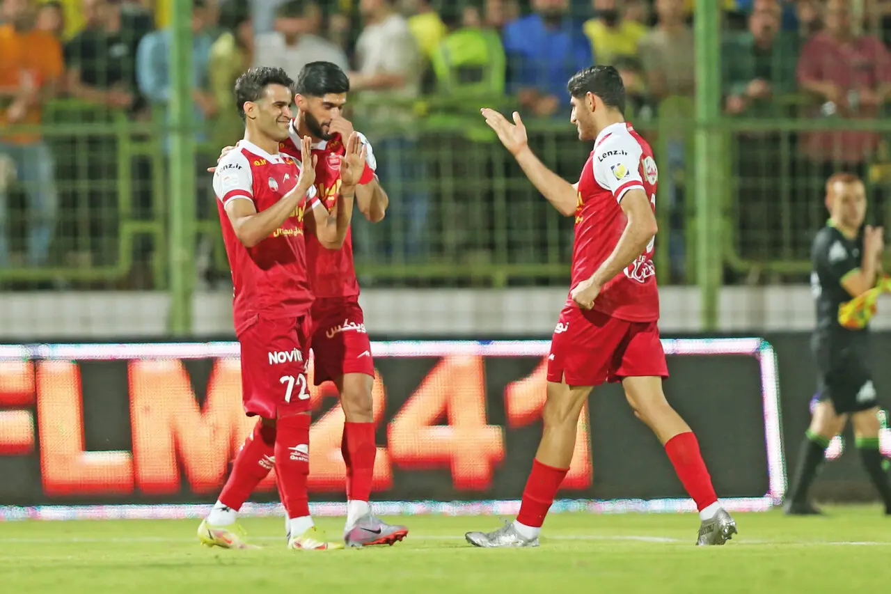 پایان هیجان و جنون در اراک!پرسپولیس حذف شد
