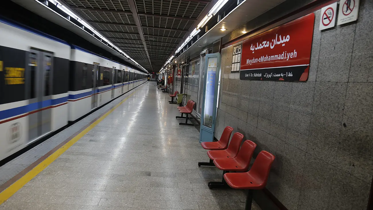 ماجرای حادثه هولناک امروز صبح میدان مولوی و اختلال در خط یک مترو چه بود؟
