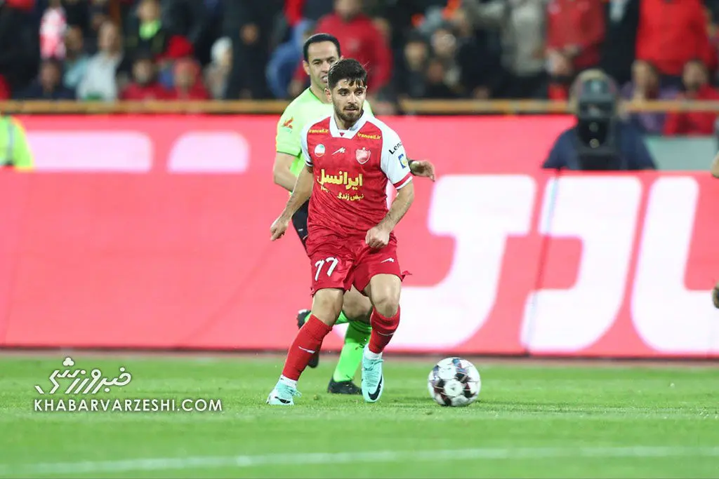 بازیکن پرسپولیس در انزلی می‌ماند