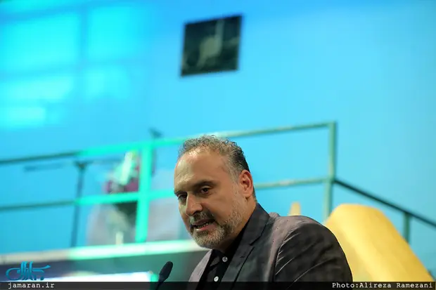 شعری که افشین علا در واکنش به بازگشت گشت ارشاد سرود

