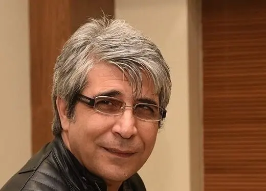 انتقاد تند روزنامه جوان از حضور امیر غفارمنش در تلویزیون/ او به نفع ناآرامی ها موضع‌گیری کرده بود