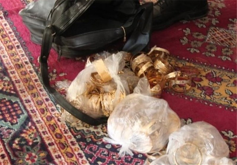 عروسی که طلاهای خانواده همسرش را دزدید