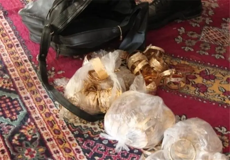 عروسی که طلاهای خانواده همسرش را دزدید