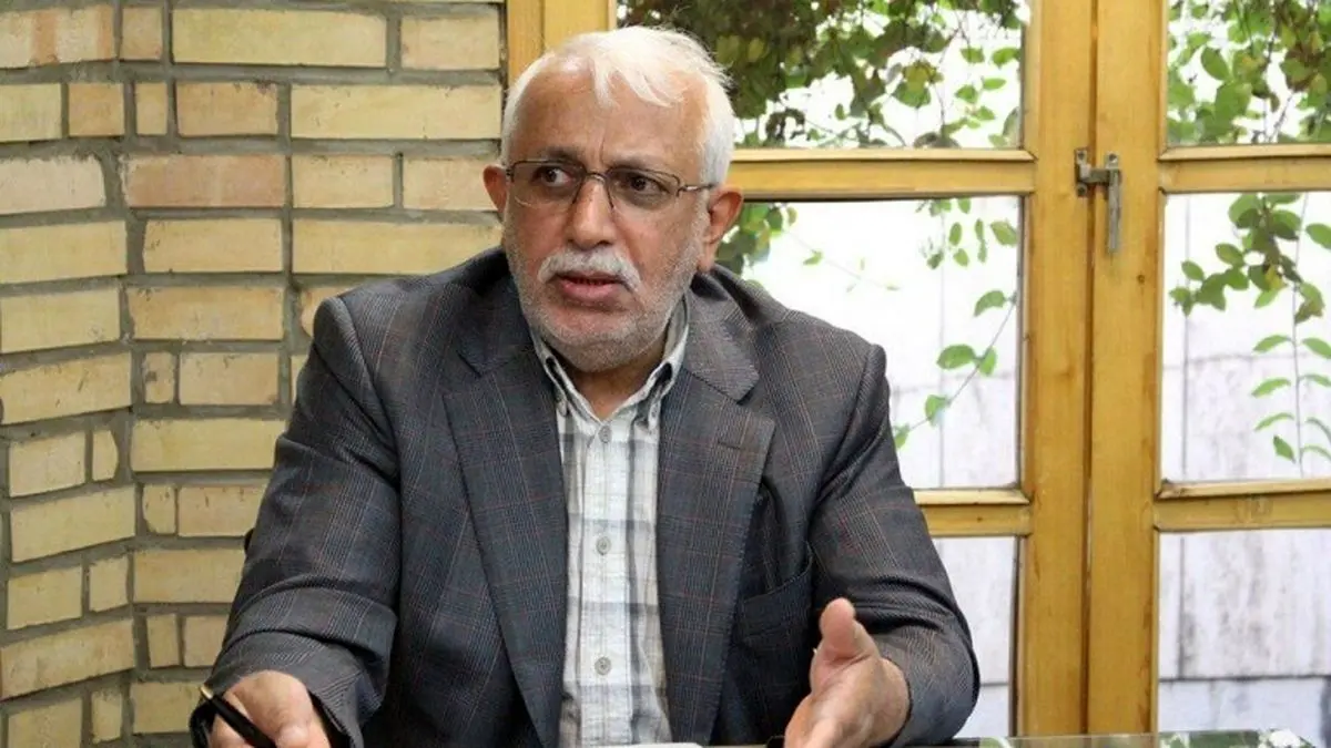دولت رییسی دولت تناقض است /برجام در دسترس بود اما مانع از توافق نهایی شدند
