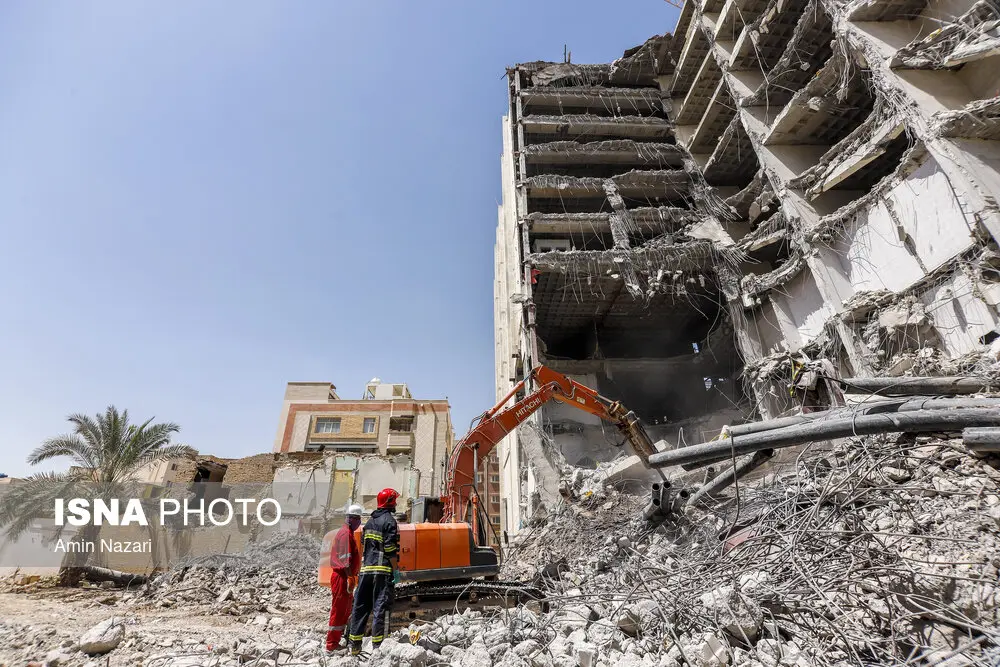 اشتباهی که جان زن آبادانی در حادثه متروپل را نجات داد / ویدئو