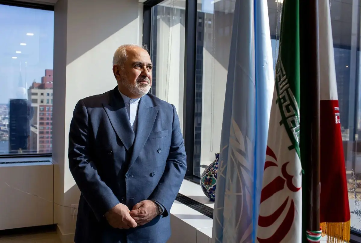 بگو بخند جنجالی ظریف و پزشکیان در دیداری مهم/عکس