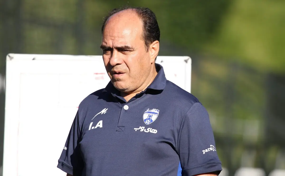 ماجرای کناره‌گیری سرپرست استقلال چیست؟