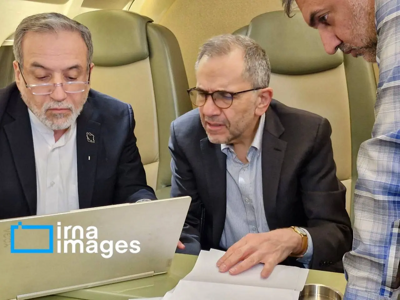 اولین تصویر از عراقچی و تیم‌مذاکره کننده با آمریکا